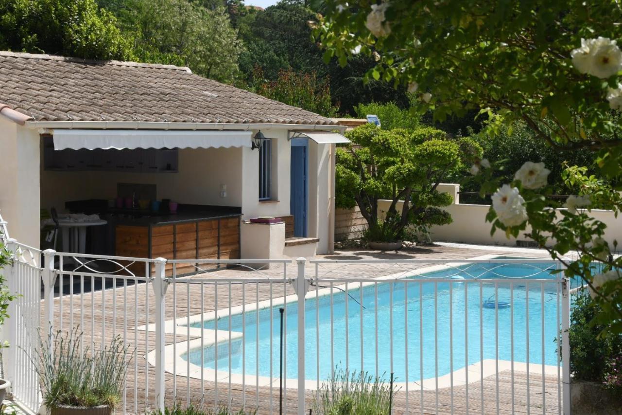 L'Ocabee Villa La Tour-dʼAigues Dış mekan fotoğraf